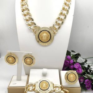 set of ladies Necklace