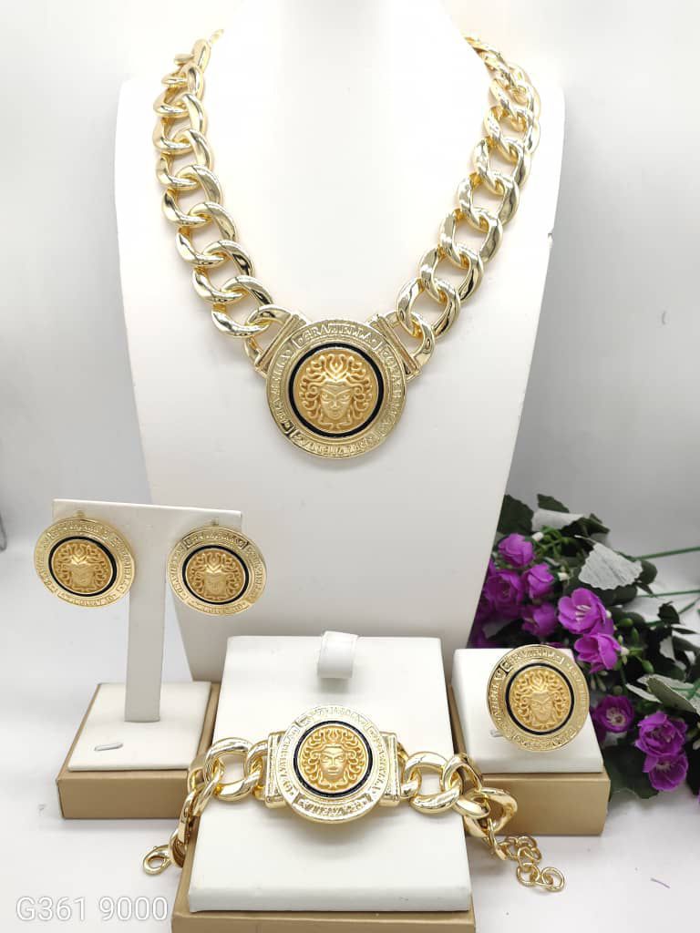 set of ladies Necklace